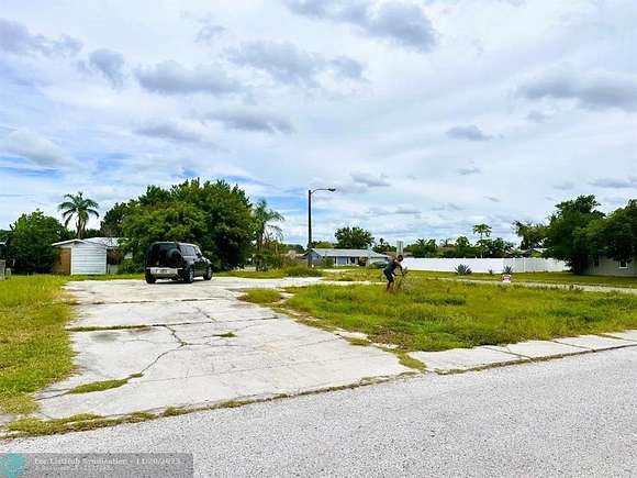 0.14 Acres of Residential Land for Sale in Jasmine Estates, Florida