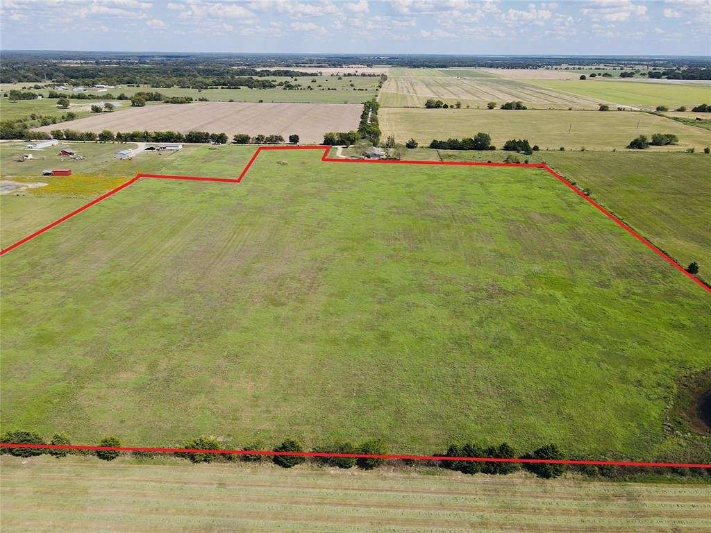 20.4 Acres of Agricultural Land for Sale in Ivanhoe, Texas