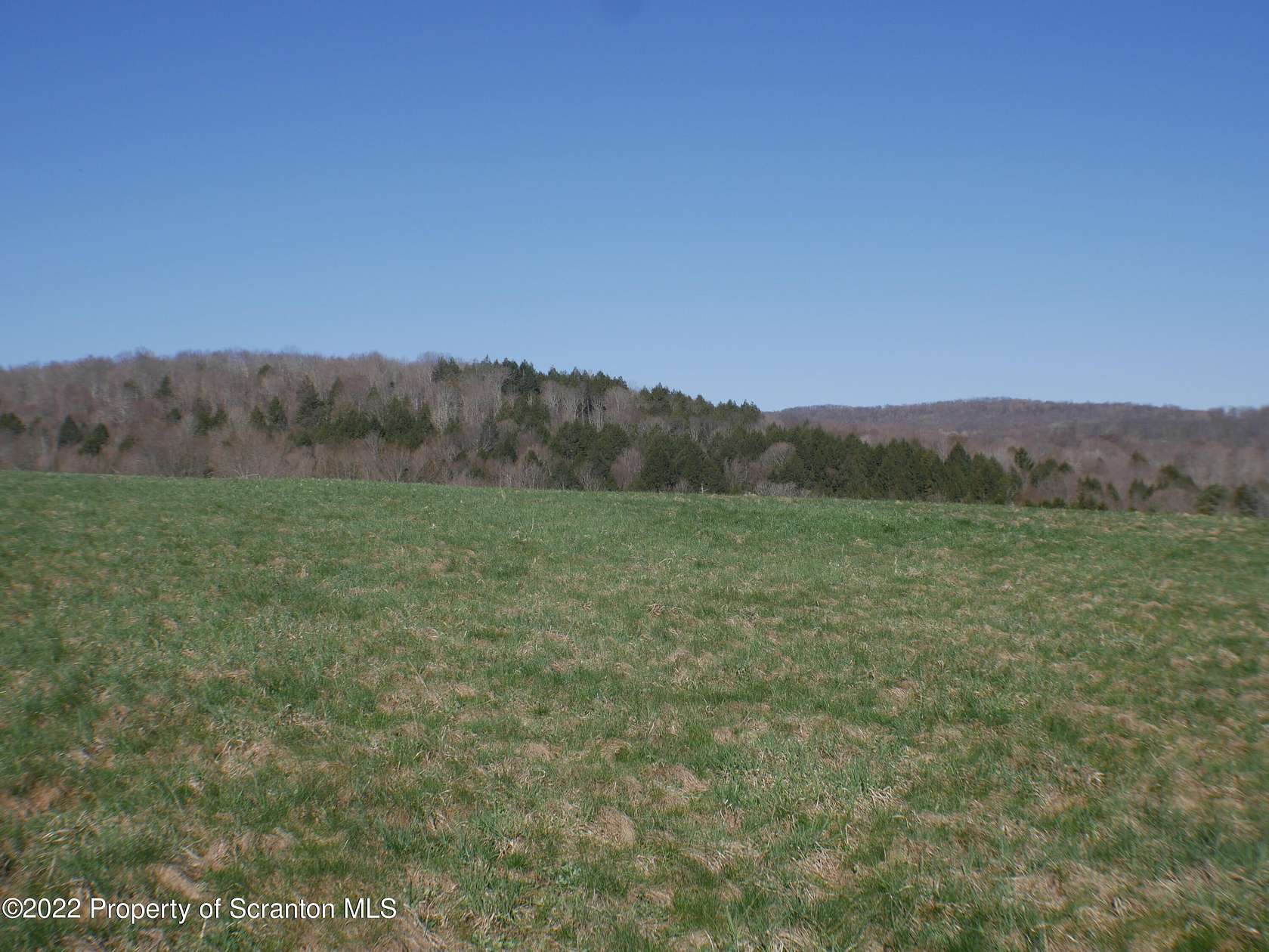 3.8 Acres of Land for Sale in Clifford Township, Pennsylvania