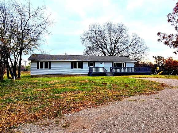 18.7 Acres of Land with Home for Sale in Lexington, Oklahoma