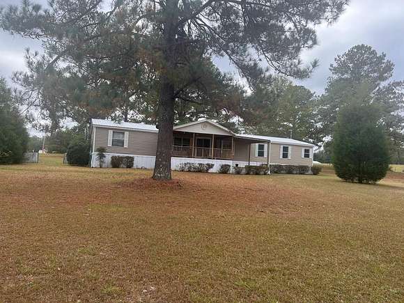 3.3 Acres of Residential Land with Home for Sale in Eufaula, Alabama