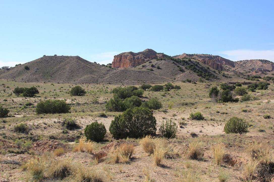 8 Acres of Residential Land for Sale in Abiquiu, New Mexico