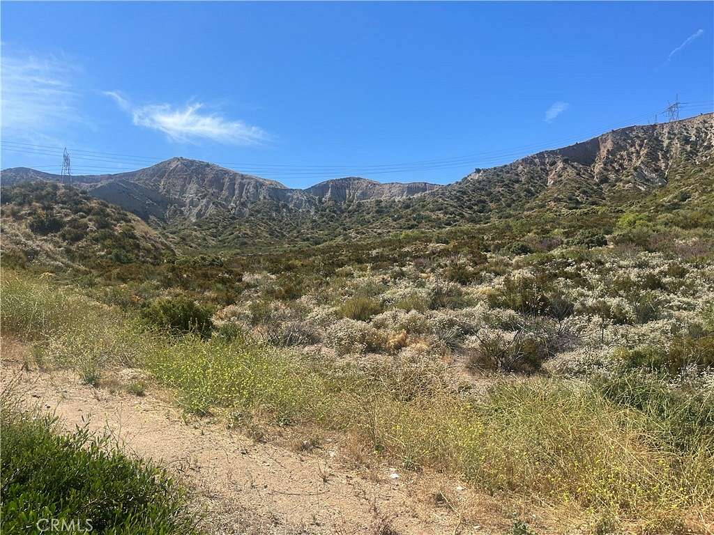 5 Acres of Land for Sale in Saugus, California