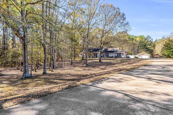 3.5 Acres of Residential Land with Home for Sale in Columbus, Mississippi