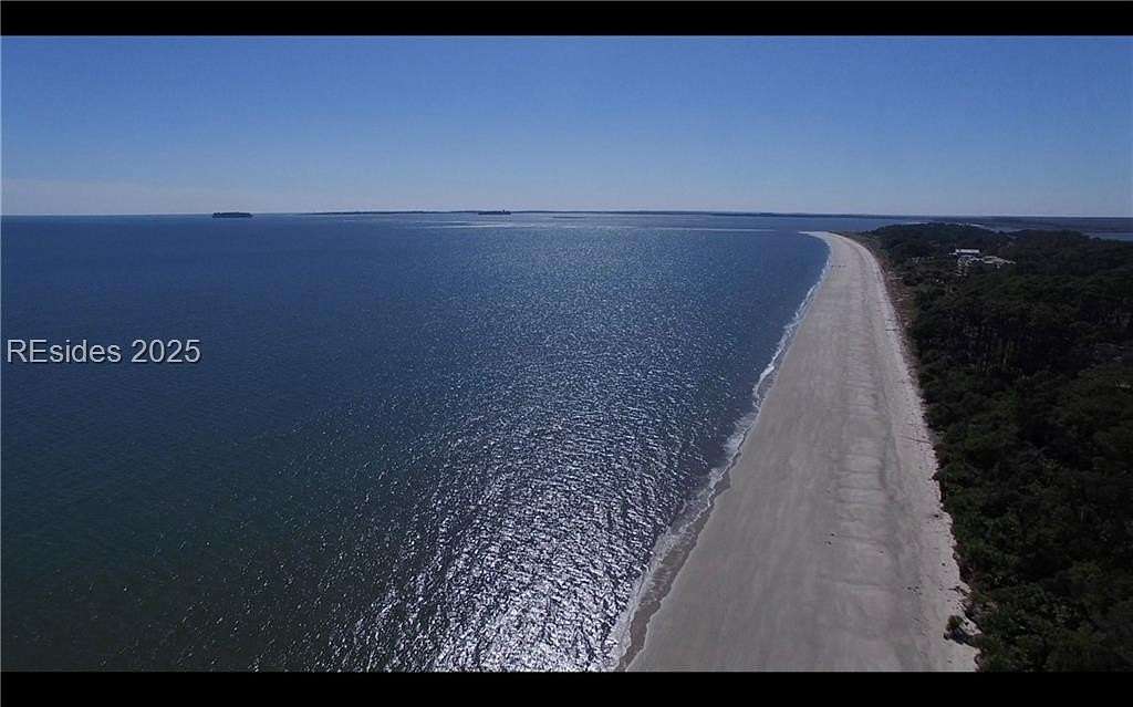 1 Acre of Residential Land for Sale in Daufuskie Island, South Carolina