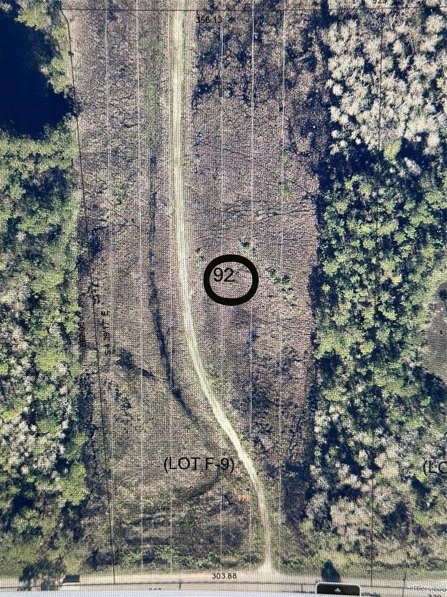 5 Acres of Commercial Land for Lease in Geneva, Florida