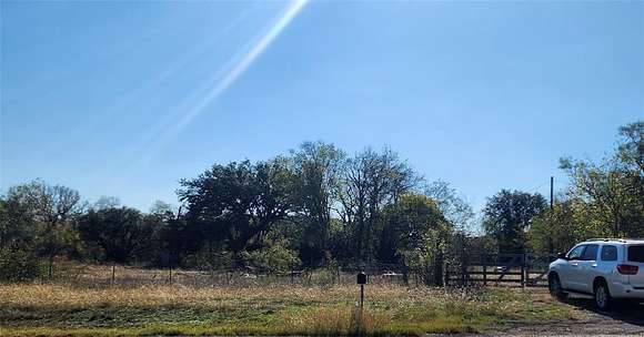 9.6 Acres of Residential Land for Sale in Morgan, Texas