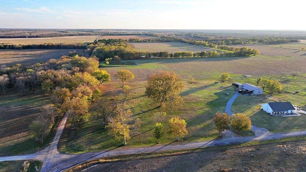 3.1 Acres of Residential Land for Sale in Honey Grove, Texas
