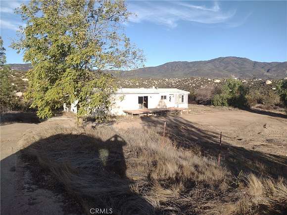 20.6 Acres of Land with Home for Sale in Hemet, California