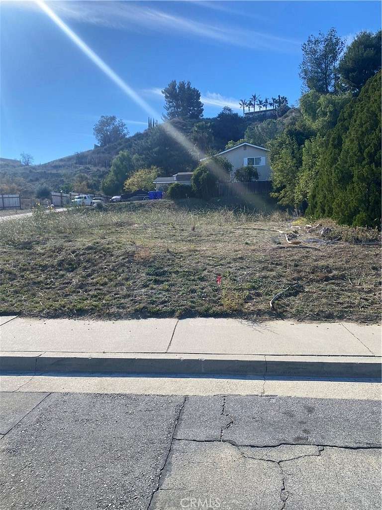 0.19 Acres of Residential Land for Sale in Newhall, California