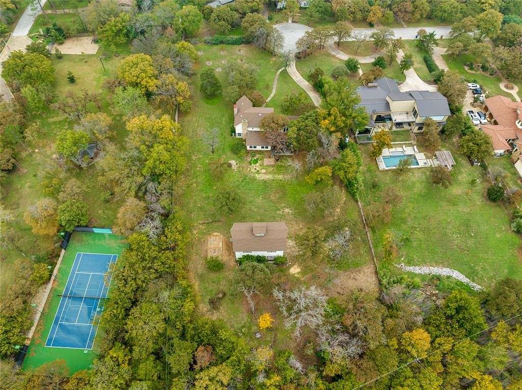 1.8 Acres of Residential Land for Sale in Colleyville, Texas