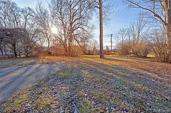 0.75 Acres of Residential Land for Sale in Southfield, Michigan