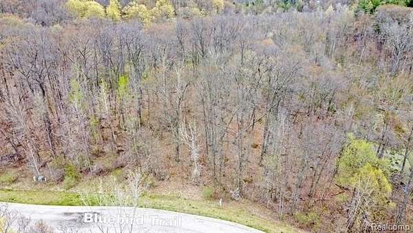 2.6 Acres of Residential Land for Sale in Groveland Township, Michigan