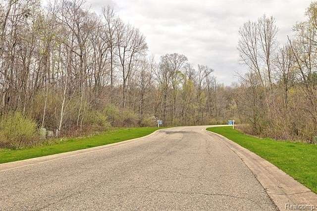2.5 Acres of Residential Land for Sale in Groveland Township, Michigan
