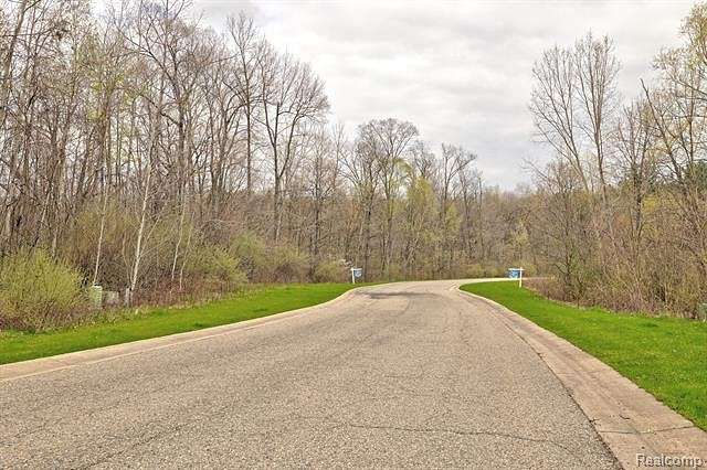 2.6 Acres of Residential Land for Sale in Ortonville, Michigan