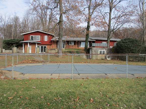 8.5 Acres of Land with Home for Sale in Hamilton, Indiana