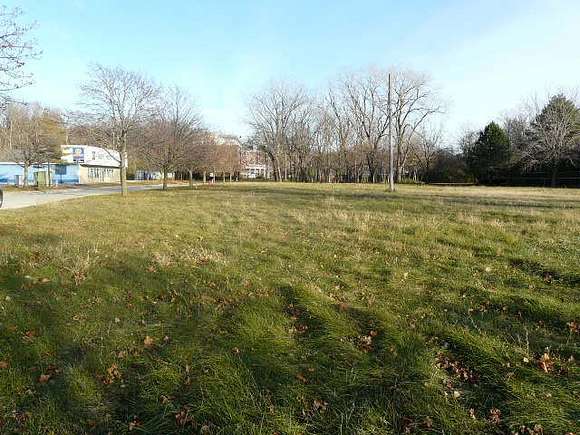 2.1 Acres of Commercial Land for Sale in Fox Lake, Illinois