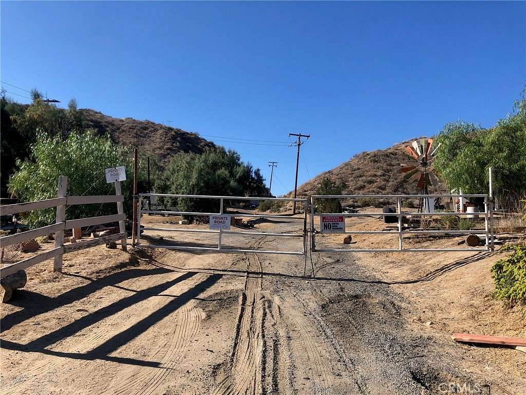 26.6 Acres of Land for Sale in Aguanga, California
