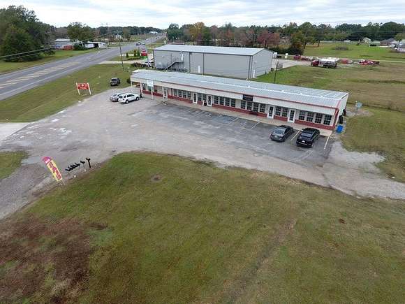 1.8 Acres of Mixed-Use Land for Sale in Mansura, Louisiana