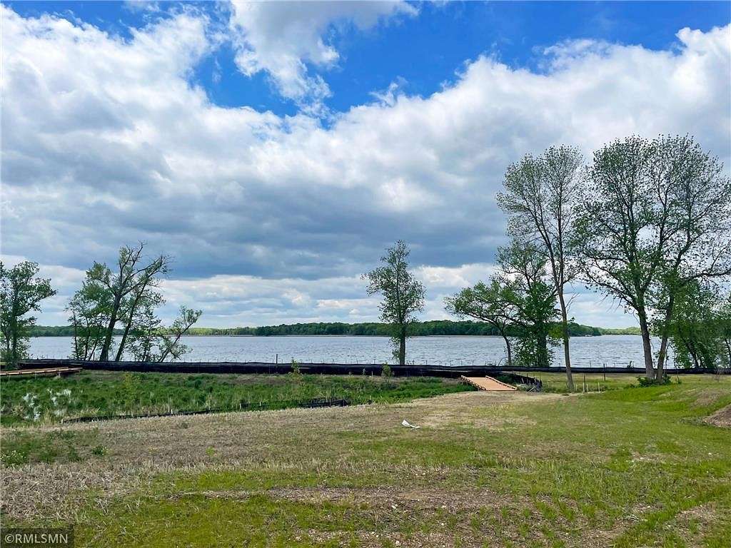 1 Acre of Residential Land for Sale in Annandale, Minnesota