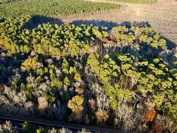 1 Acre of Residential Land for Sale in Reedville, Virginia