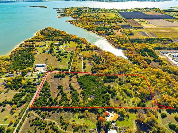 18.2 Acres of Land for Sale in Princeton, Texas