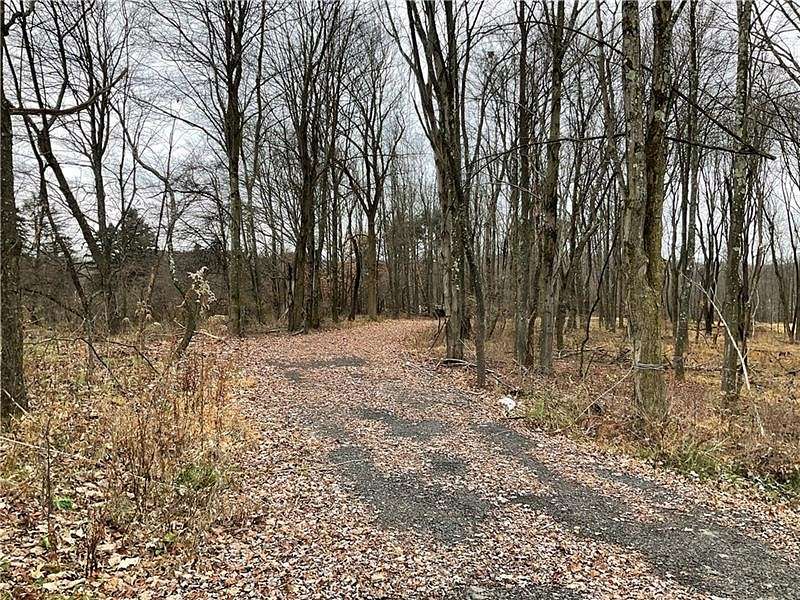 4.8 Acres of Residential Land for Sale in Fairview Township, Pennsylvania
