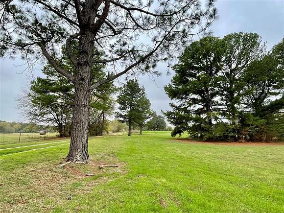3.2 Acres of Residential Land for Sale in Grandview, Texas