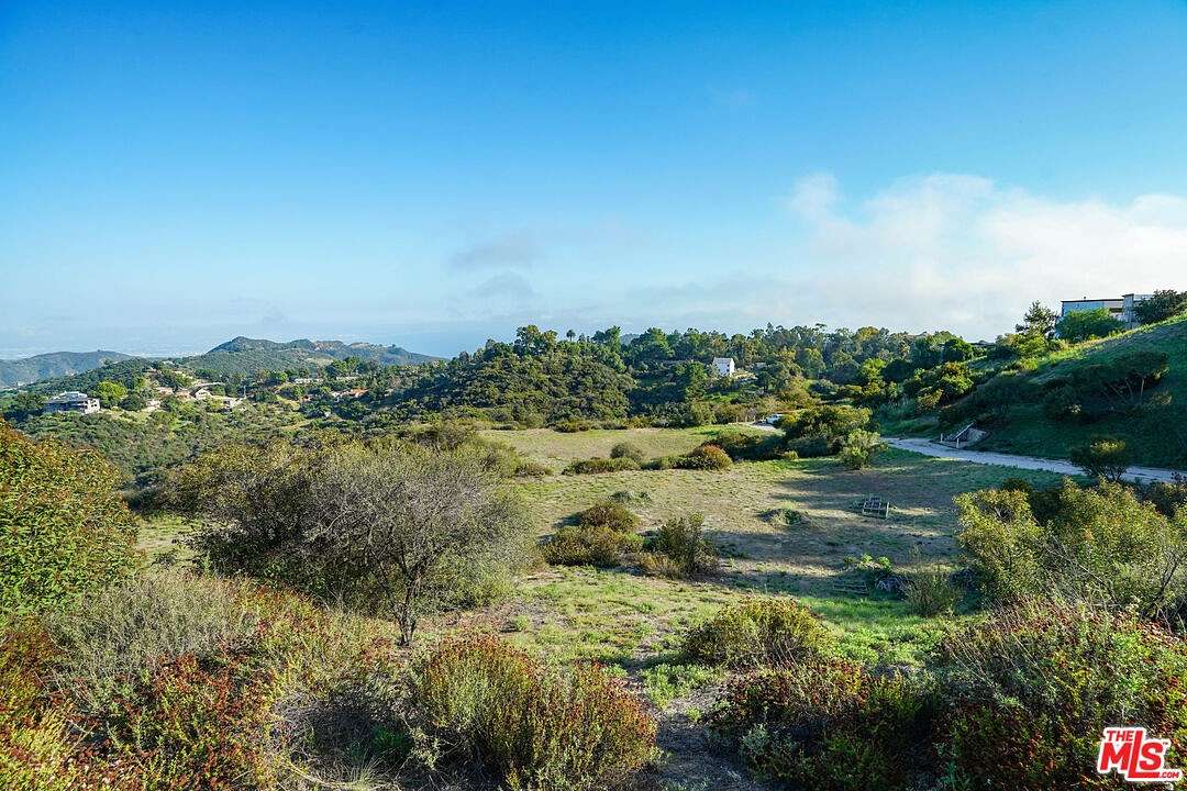 13.3 Acres of Land for Sale in Topanga, California