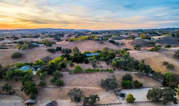 10.4 Acres of Land with Home for Sale in Santa Ynez, California