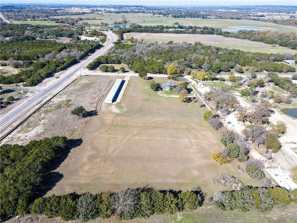4.5 Acres of Improved Commercial Land for Sale in Belton, Texas