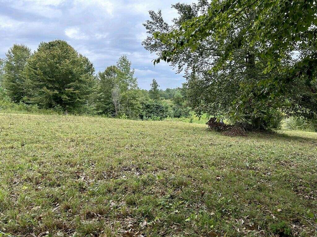 0.84 Acres of Residential Land for Sale in Jamestown, Kentucky