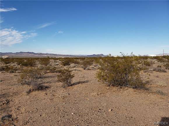 1 Acre of Residential Land for Sale in White Hills, Arizona