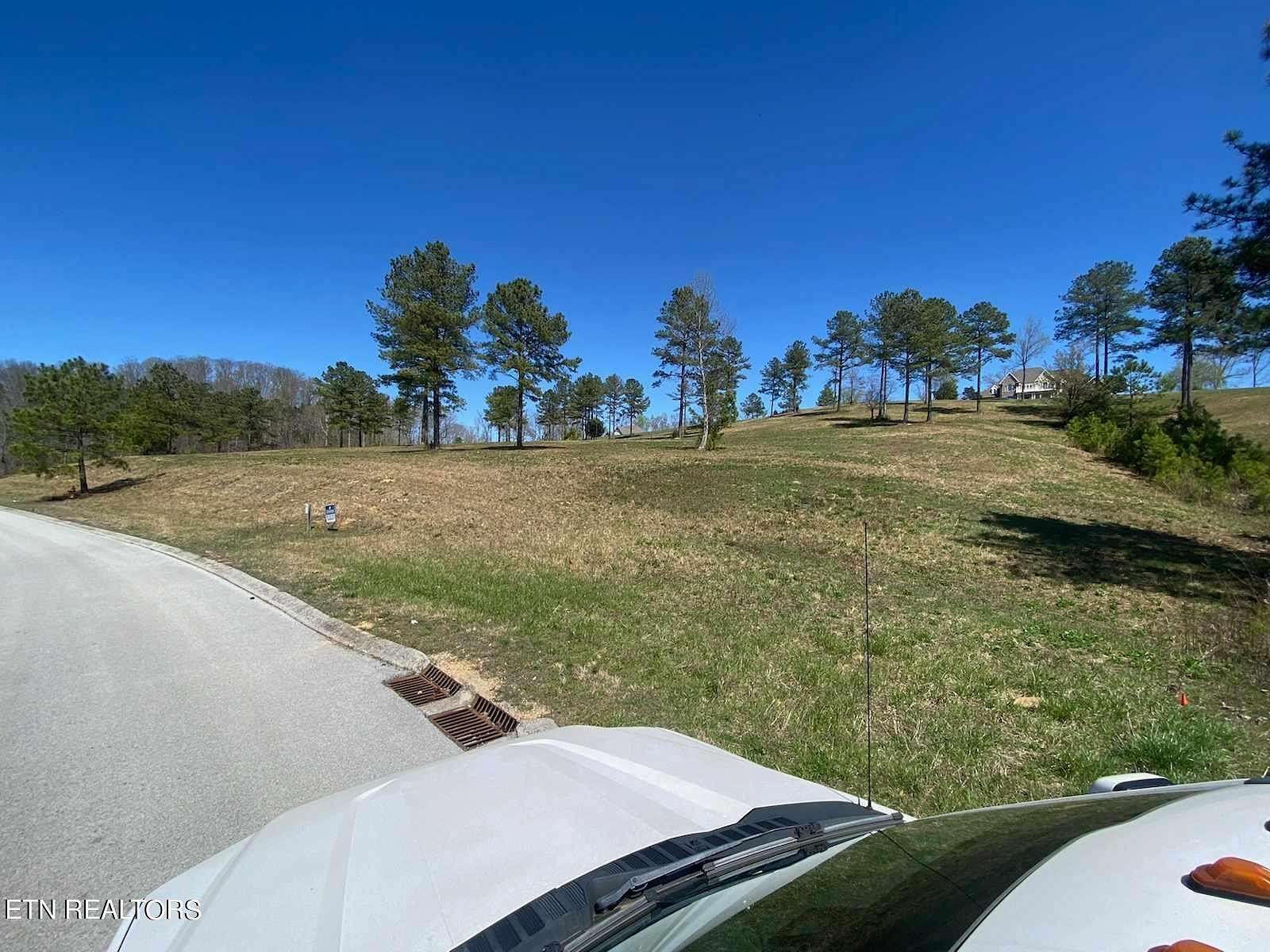 1.5 Acres of Residential Land for Sale in Loudon, Tennessee
