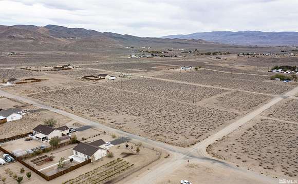 1 Acre of Land for Sale in Silver Springs, Nevada