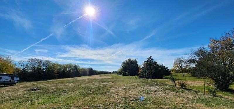 5 Acres of Residential Land for Sale in Caddo Mills, Texas