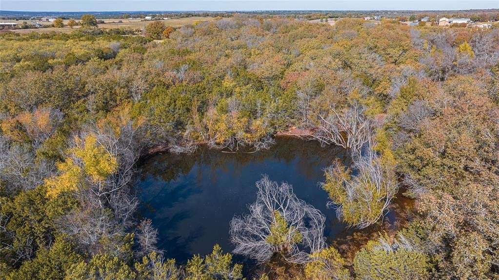 10 Acres of Land for Sale in Tolar, Texas