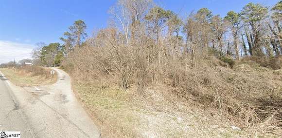 3.4 Acres of Residential Land for Sale in Wellford, South Carolina