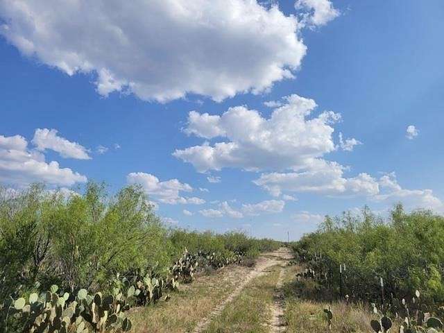 10.4 Acres of Land for Sale in Laredo, Texas