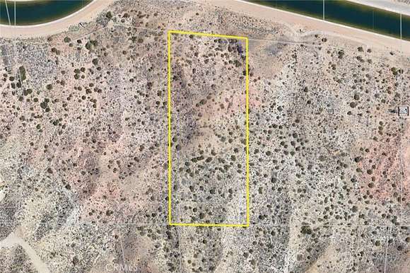 6.035 Acres of Land for Sale in Palmdale, California