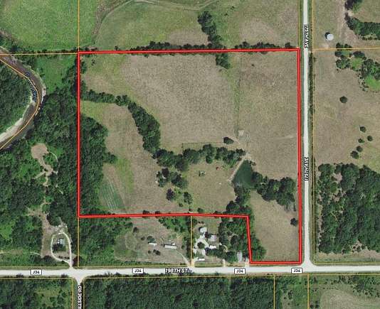31 Acres of Recreational Land & Farm for Sale in Decatur City, Iowa