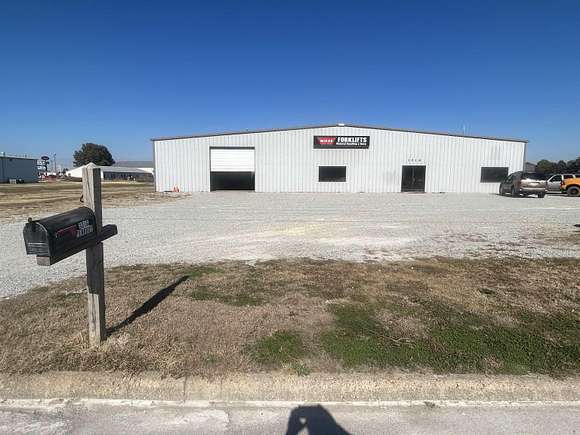 2 Acres of Improved Commercial Land for Sale in Jonesboro, Arkansas