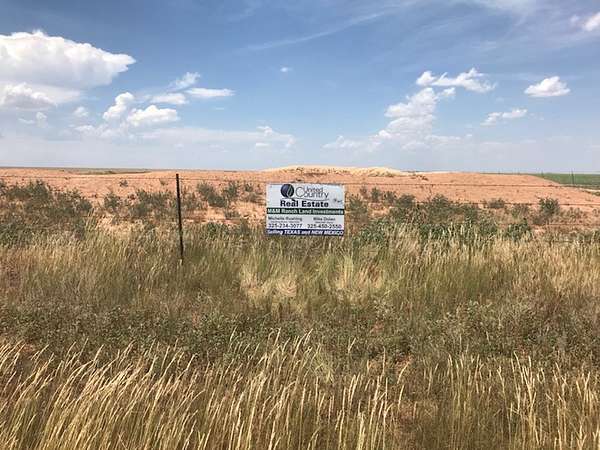 320 Acres of Recreational Land & Farm for Sale in Hereford, Texas