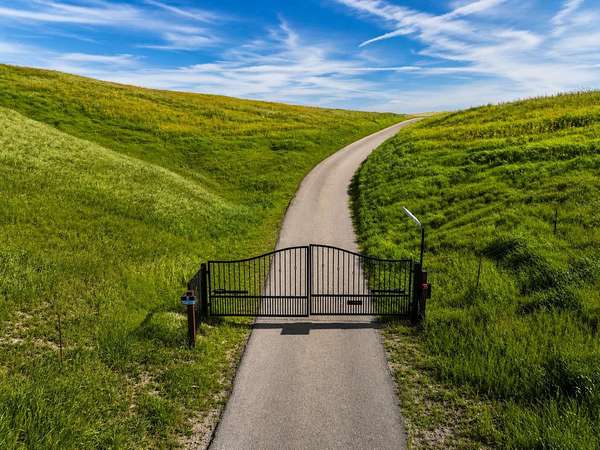 20 Acres of Land for Sale in Clovis, California