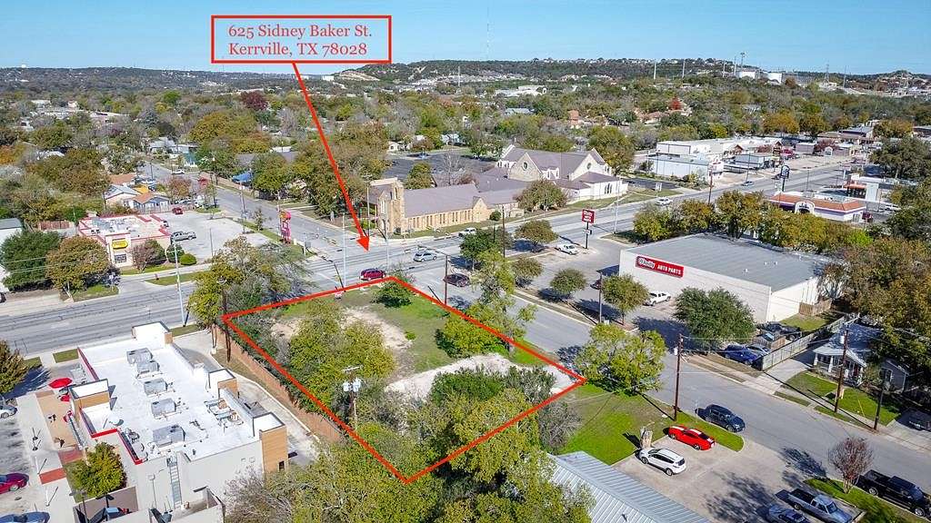 0.46 Acres of Commercial Land for Sale in Kerrville, Texas