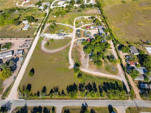 10 Acres of Land for Sale in Buda, Texas