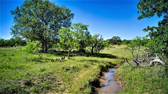 90 Acres of Land for Sale in Art, Texas