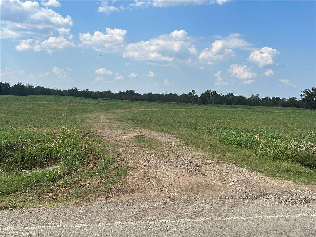 10 Acres of Land for Sale in Poteau, Oklahoma