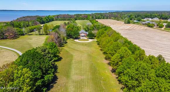 13.7 Acres of Land with Home for Sale in Brandon, Mississippi
