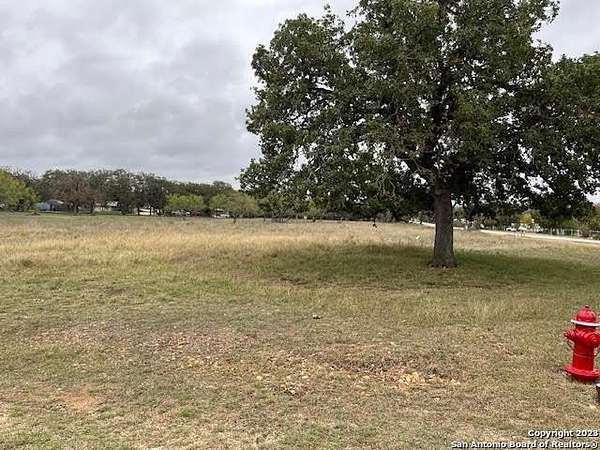 2 Acres of Residential Land for Sale in Medina, Texas